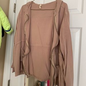 Lightweight tan jacket